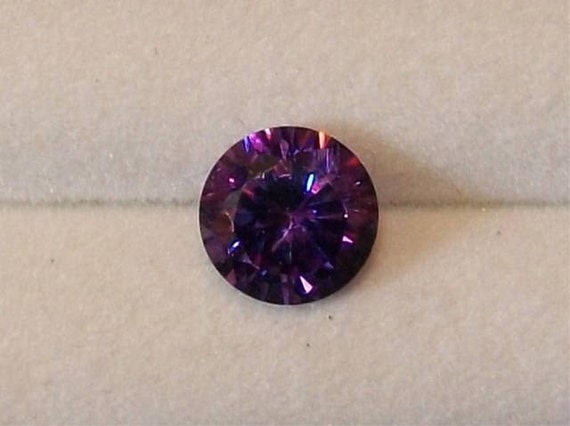 Beautiful RUSSIAN AMETHYST hydro Si02 2.25 carats 7mm