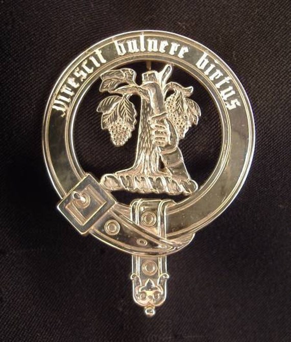 Burnett Scottish Clan Crest Badge