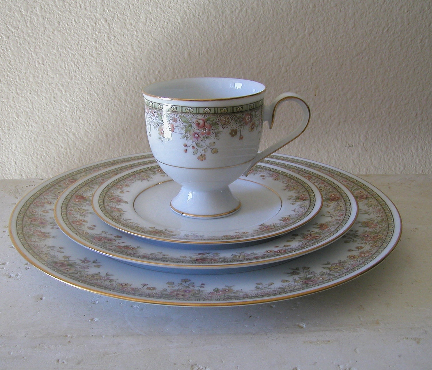 Items similar to Noritake China Set - Morning Jewel, noritake china set ...