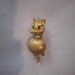 KITTY CAT PIN Vintage 60s green eyed cat