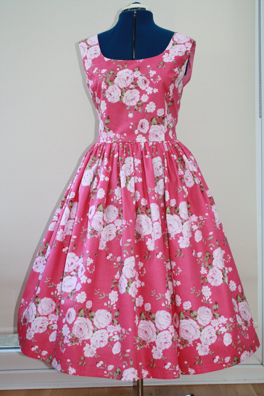 1950s Style Pink Floral Day Dress With Full Skirt B40 W32 Uk