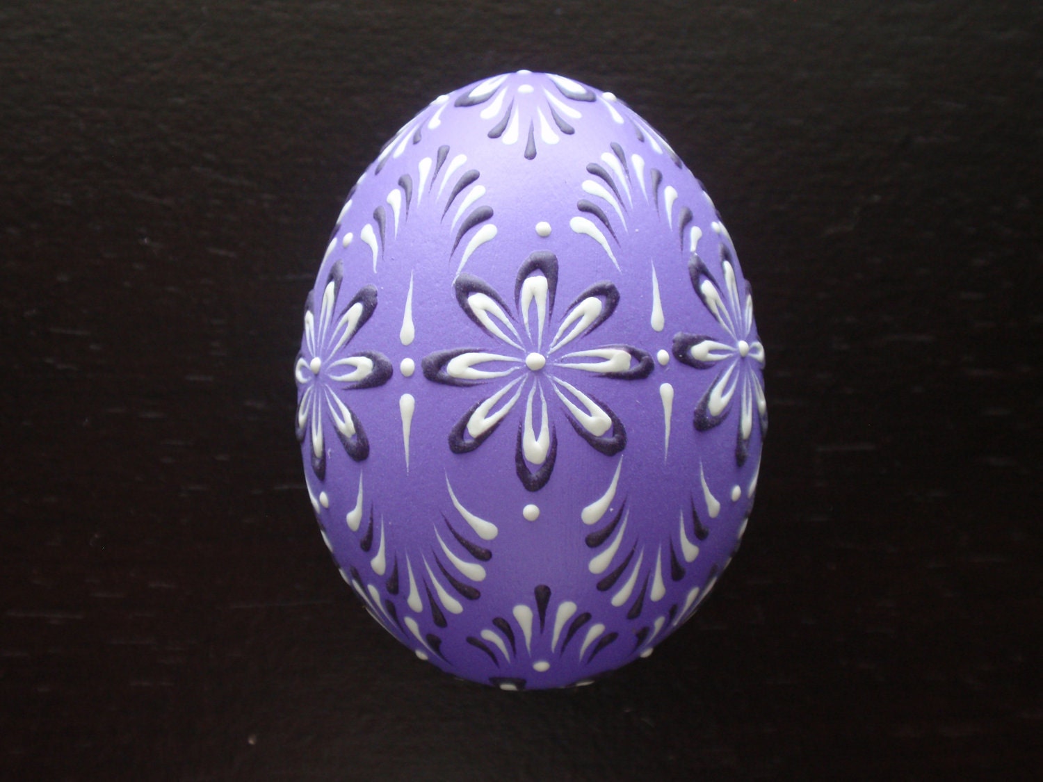 Folk Art on Egg Easter Egg in Purple Wax Embossed Real