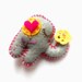 Felt brooch Elephant, felt animal pin, childrens jewelry, kids autumn fall accessory Valentines day gift