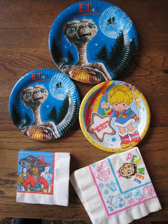Vintage 80's Party Paper plates Napkins. Rainbow Brite