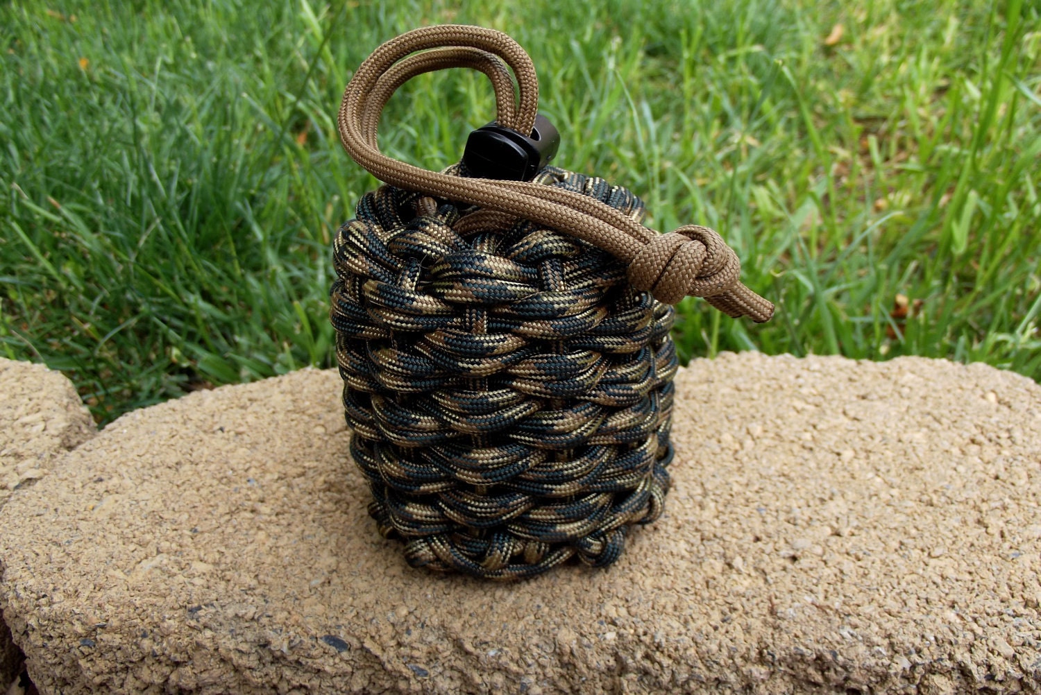 PARACORD SURVIVAL POUCH in Woodland Camo w/ Drawstring closure