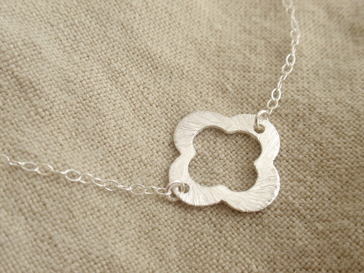 Brushed clover Sterling silver necklace-Good luck by Hepzzi