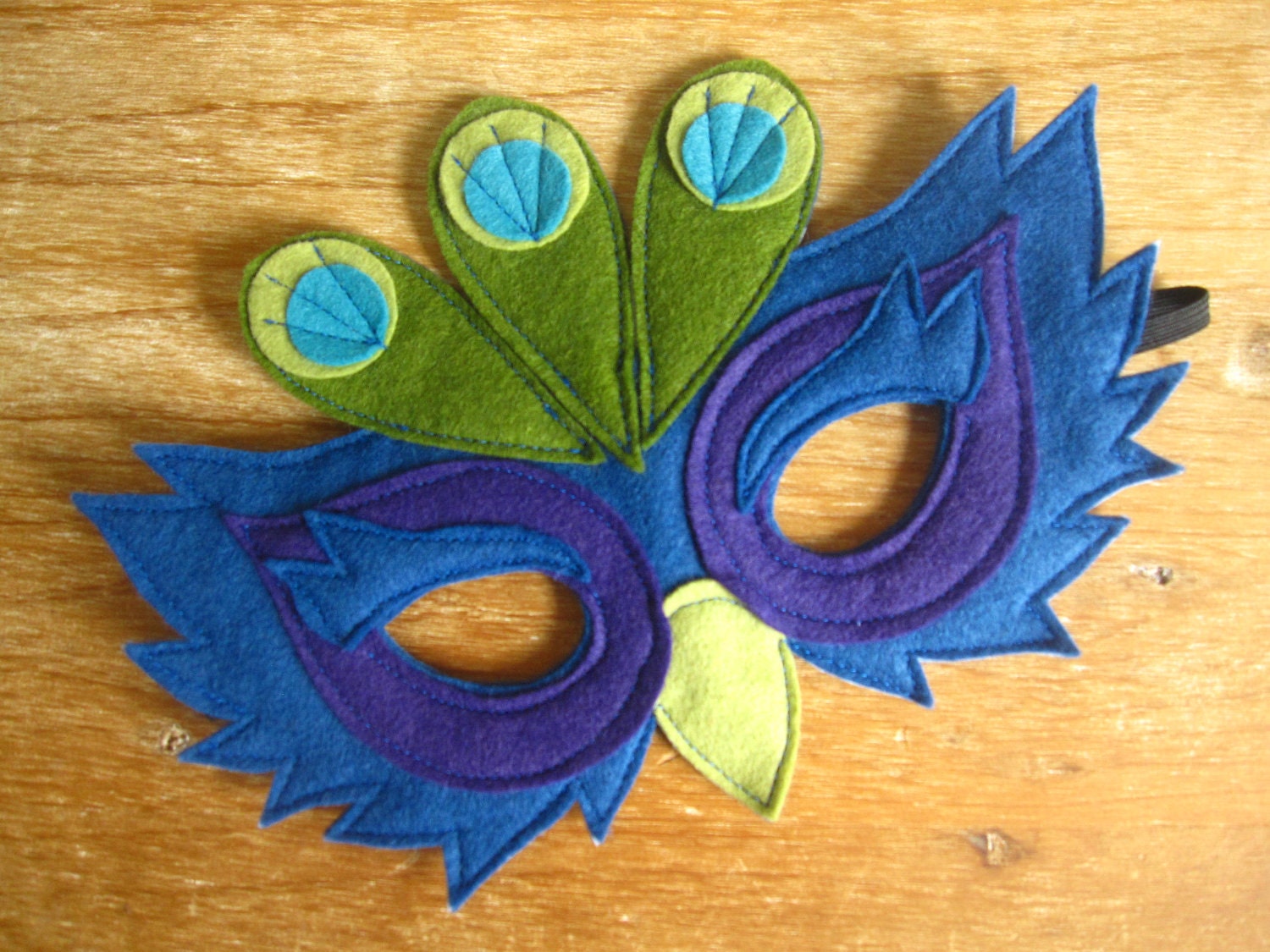 felt-peacock-mask