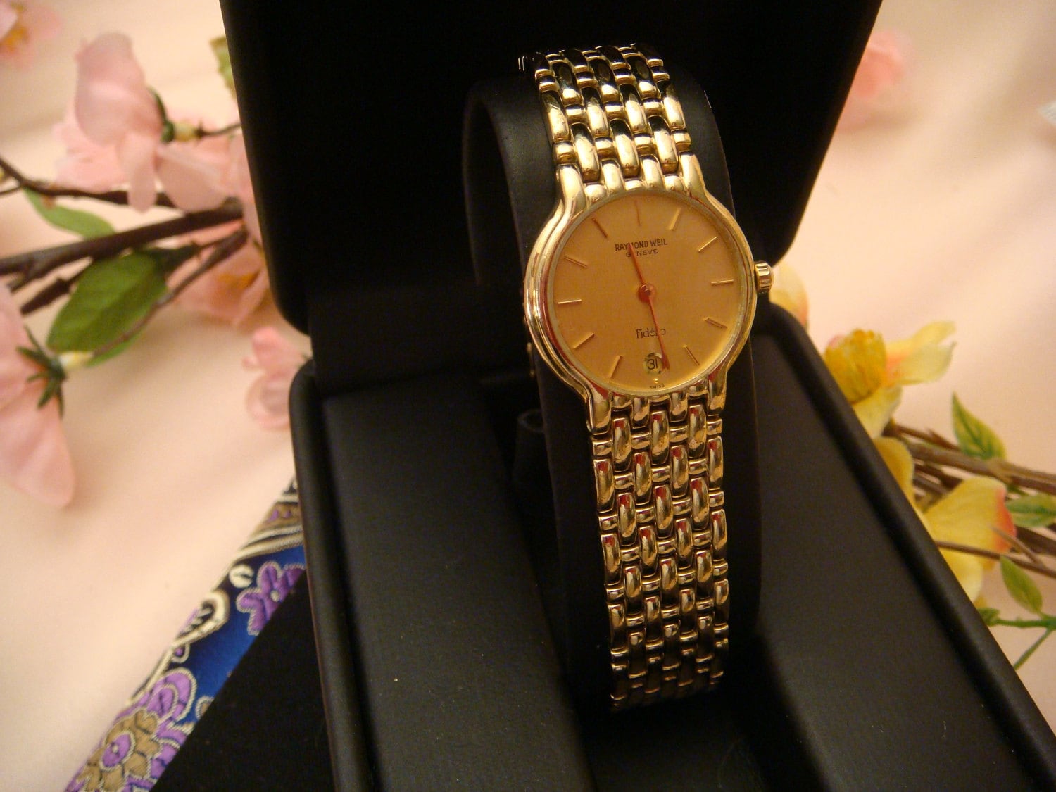70 OFF Genuine Raymond Weil Swiss Ladies Watch Vintage 18k