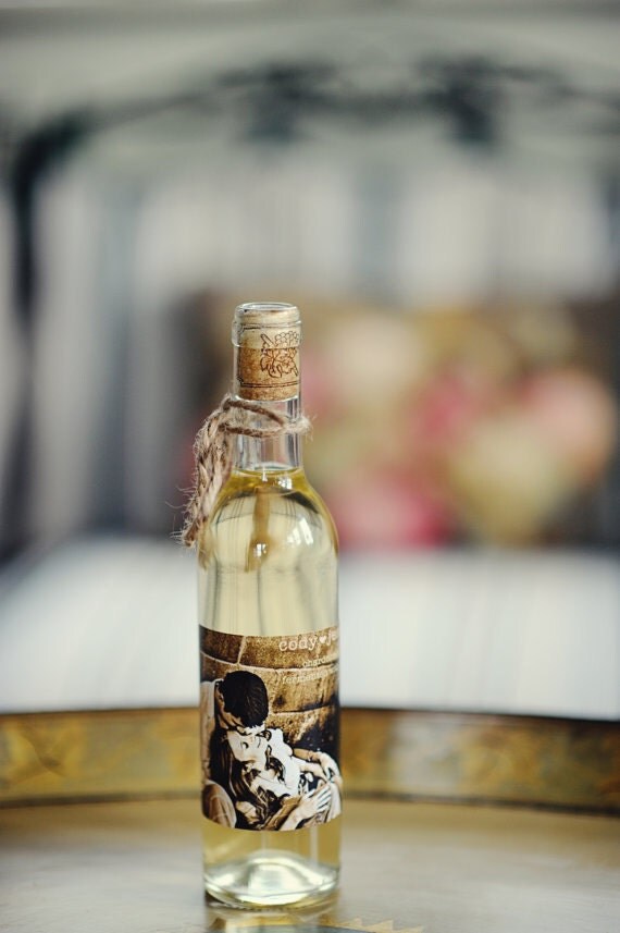 Items similar to Original Vintage Wine Labels on Etsy