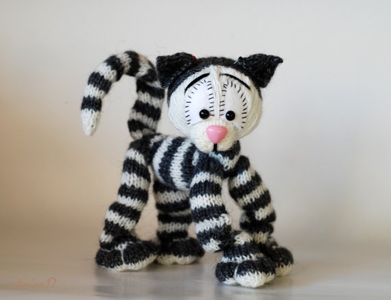 Items similar to Playful Tabby cat ( a wire skeleton ...