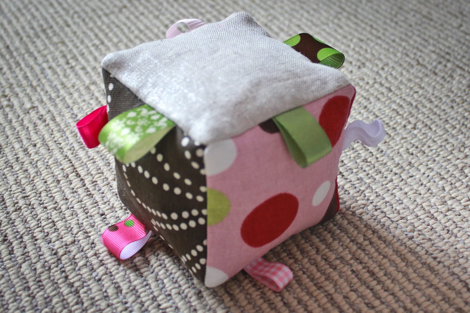 Sensory soft toy Baby cube Pink dot model