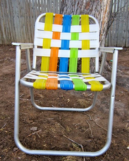 vintage webbed lawn chairs