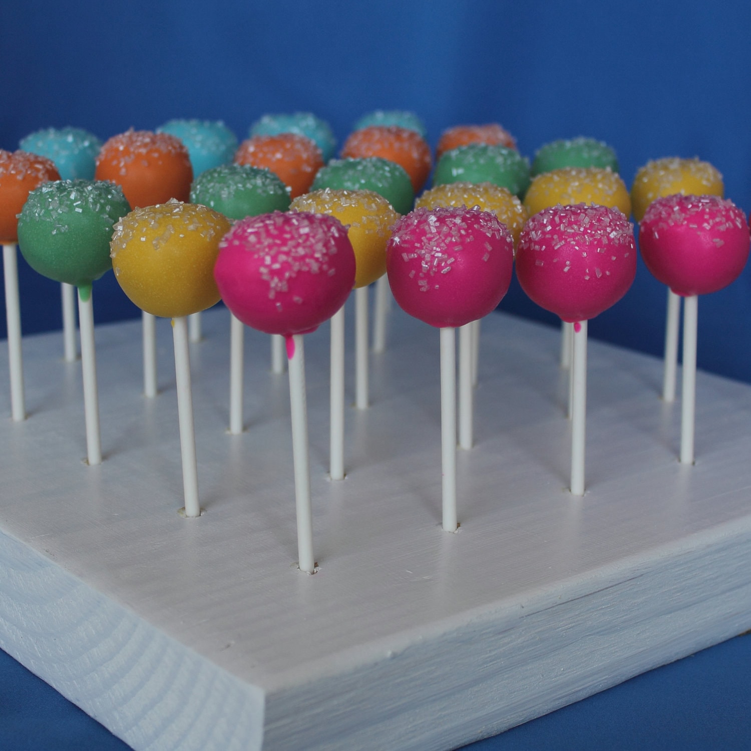 Cake pop stand