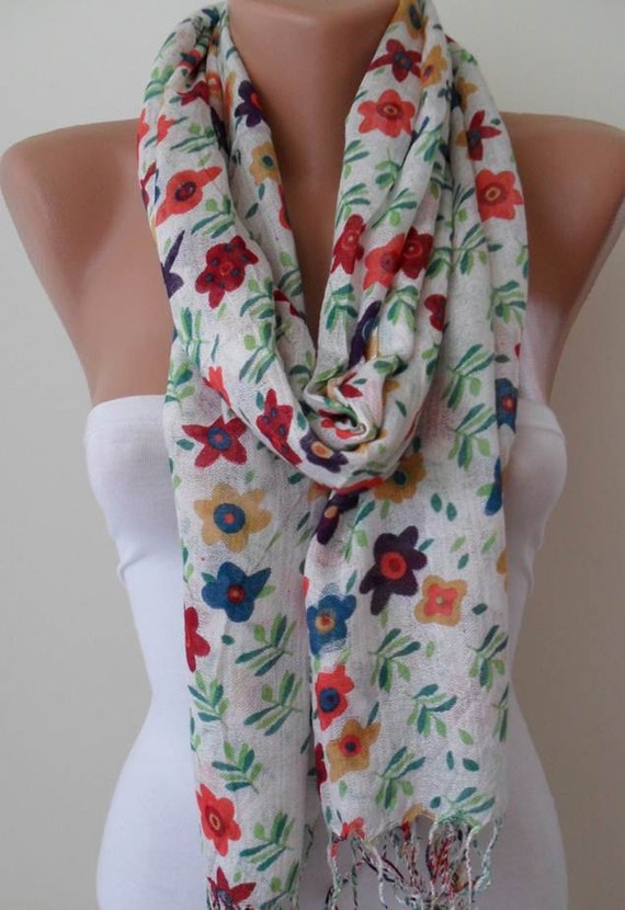 White and Flowered Scarf