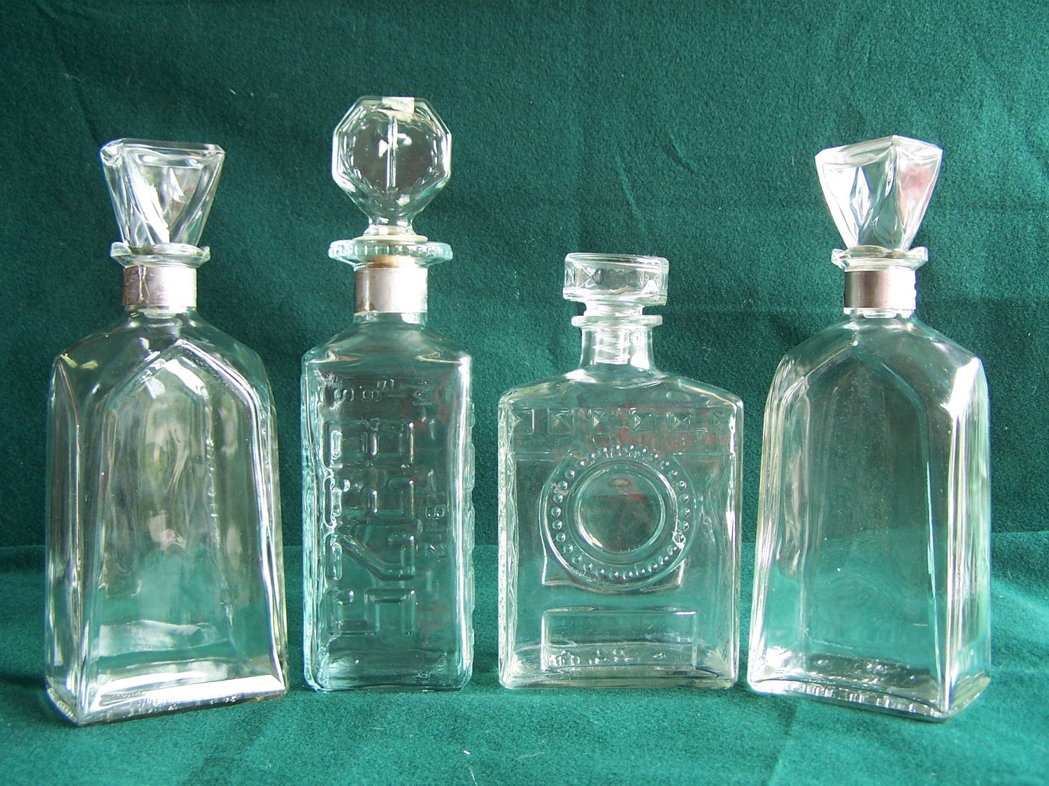 Vintage 1950s Whisky Decanters Set Of 4 Decanters 1 De Lux 8025