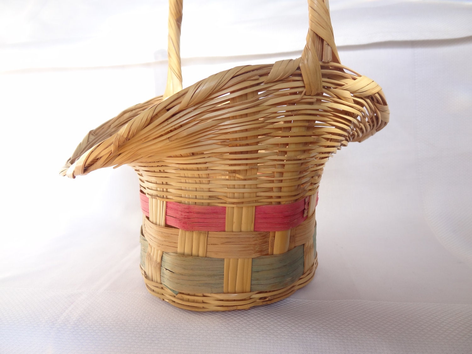 Vintage Easter Basket 81