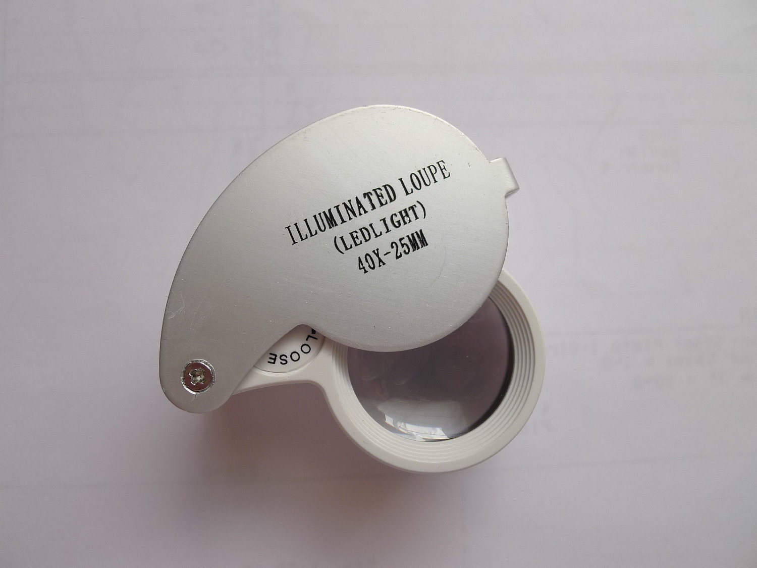 JEWELRY LOUPE MAGNIFIER 40x illuminated Magnification