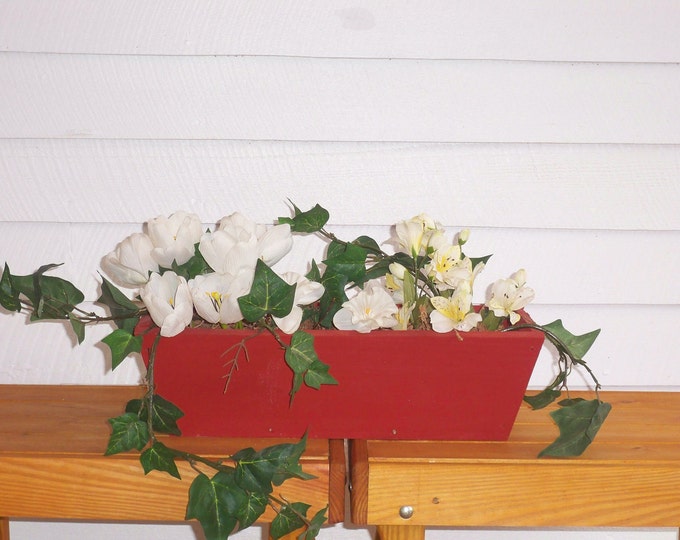 Rustic Wood Flower Box , Country Rustic Center Piece, Deck Flower Box, Rustic Wedding Center Piece,  Window Flower Boxes