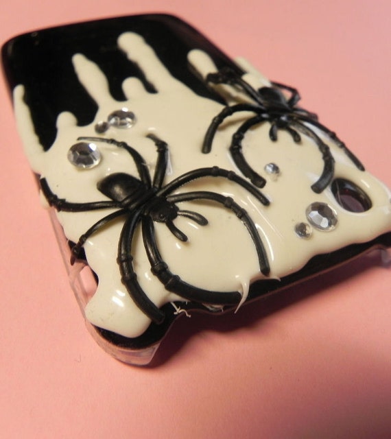 Items similar to Spooky Spider iPhone 3G deco case on Etsy