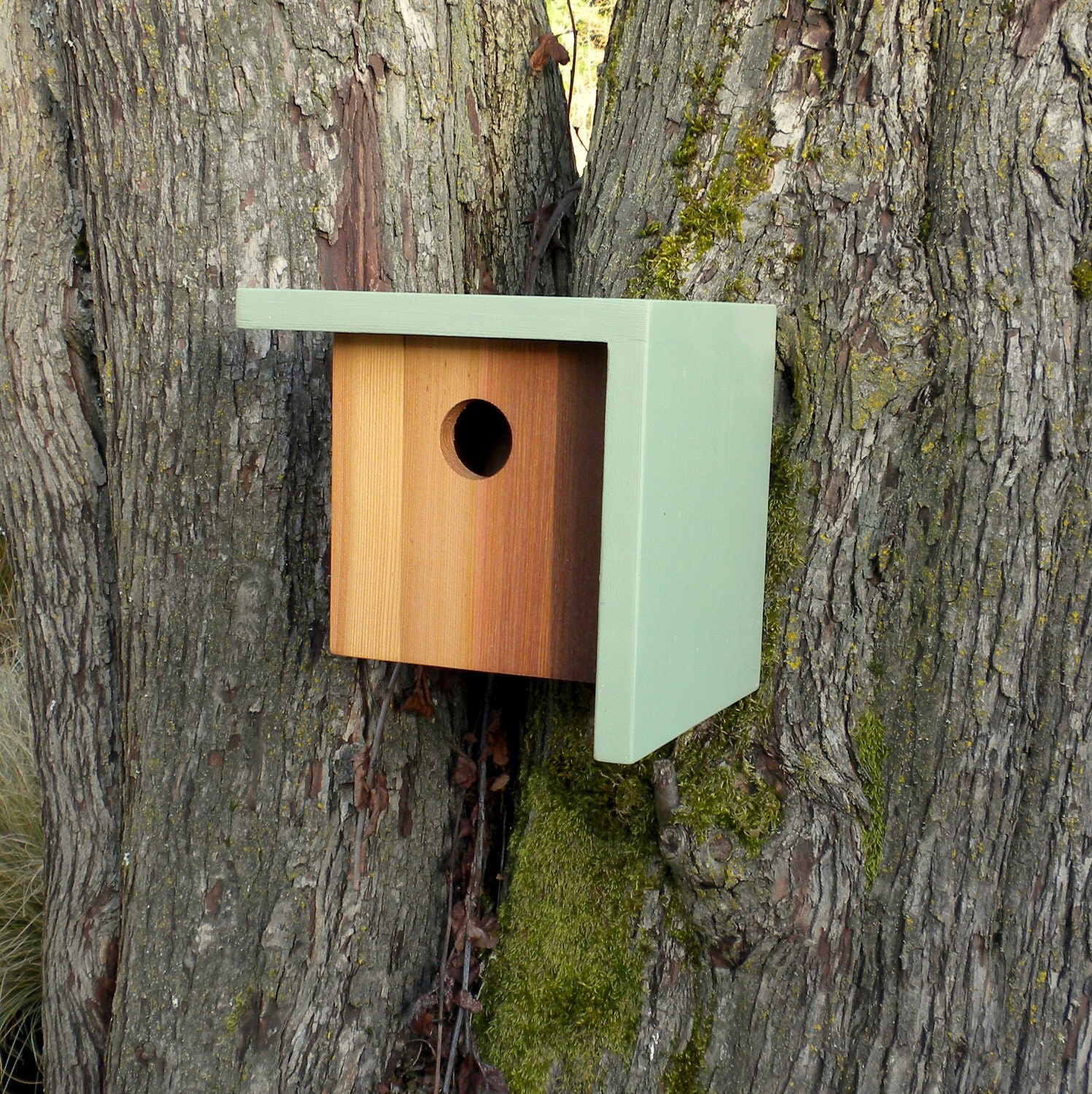 Birdhouse Modern Minimalist The Right Angle by twigandtimber