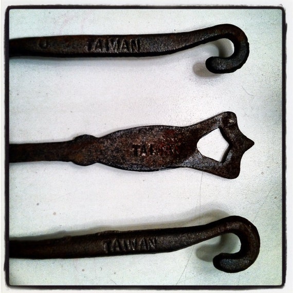 Vintage Cast Iron Serving Utensils