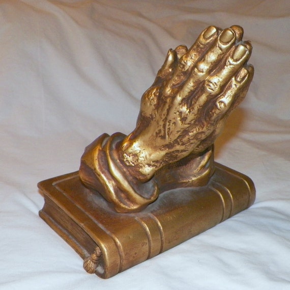 Homeco Vintage Home Interior Praying Hands And Bible Statue