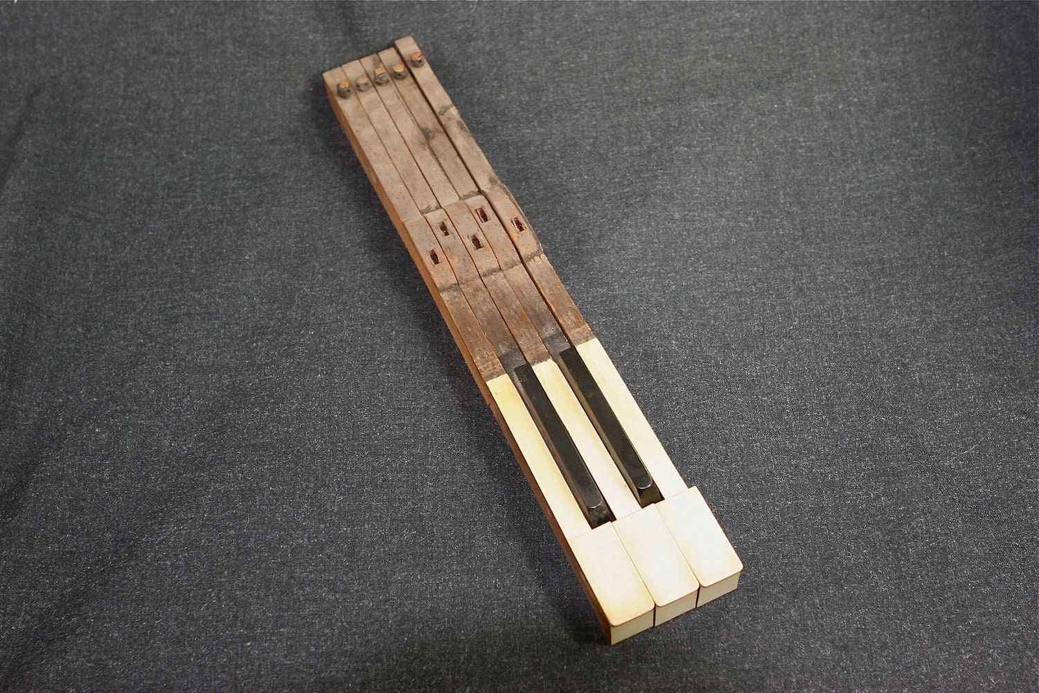 5 Classic and Artsy Antique Ivory Piano Keys