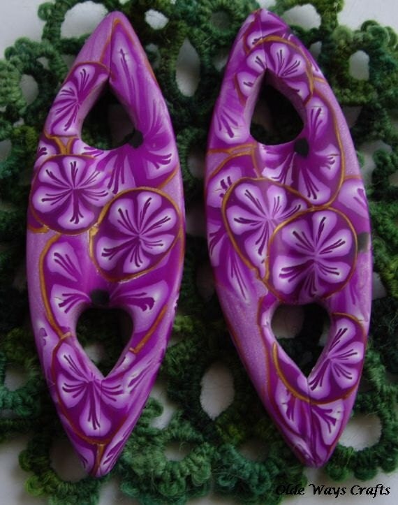 Items similar to Flat Tatting Shuttles for Yarn TattingViolet Pearl