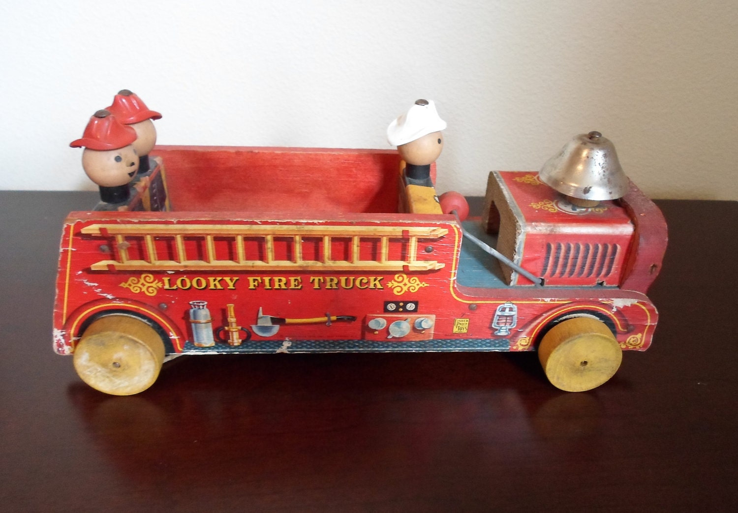 fisher price fire truck toy box