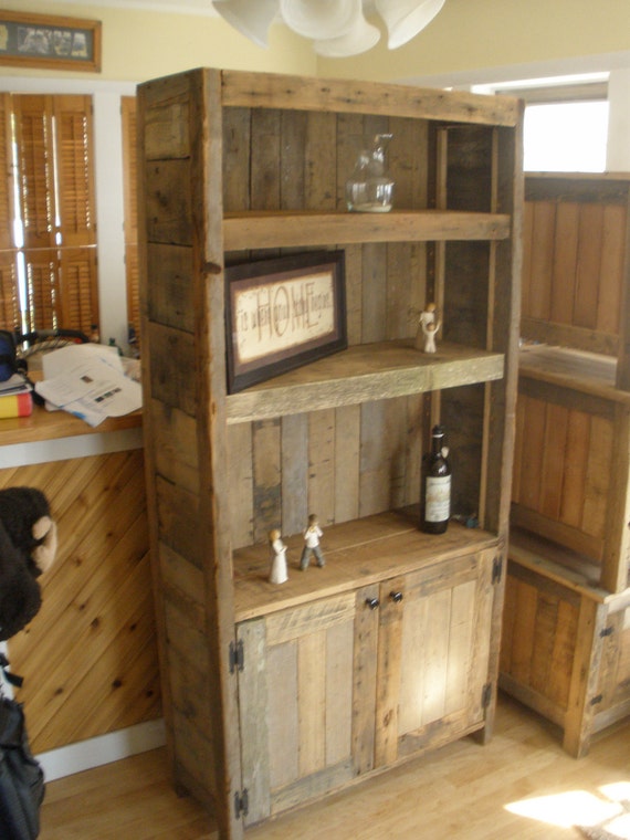 Items similar to Barn wood Bookshelf on Etsy
