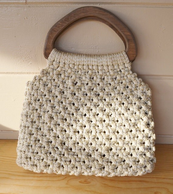 Purse Vintage Macrame Purse with Large Wooden Handles