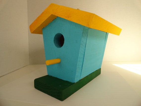 Cottage Shabby Chic Birdhouse Wren House Sparrow House in