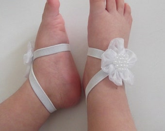 White Flower Baby Barefoot Sandals - Baby Sandals - Barefoot Sandals-Handmade Baby Sandals with Cute Yoyo