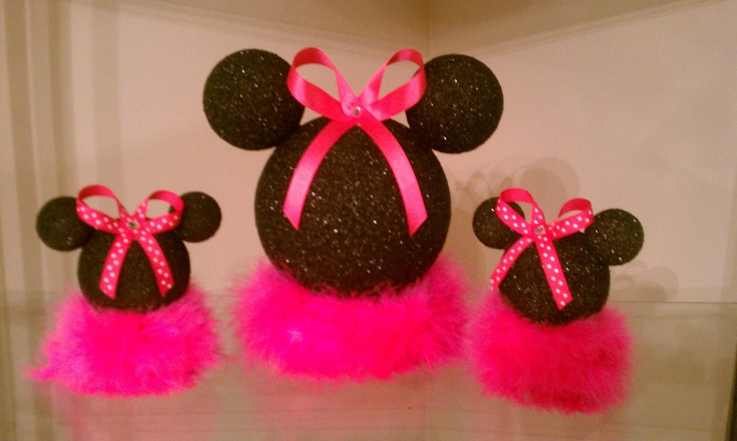 Items similar to 3 Minnie Mouse centerpieces on Etsy