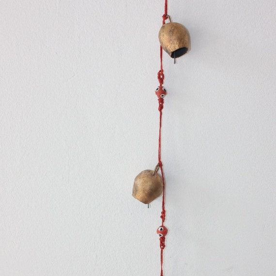 Hanging String of Bells Simple Red
