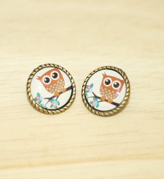 Items similar to Vintage Owl Earring Moos30 on Etsy