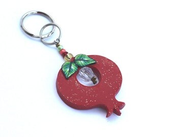 Keychain Pomegranate, prosperity symbol, Polymer clay Pomegranate, pomegranate in red, rosh hashanah gift