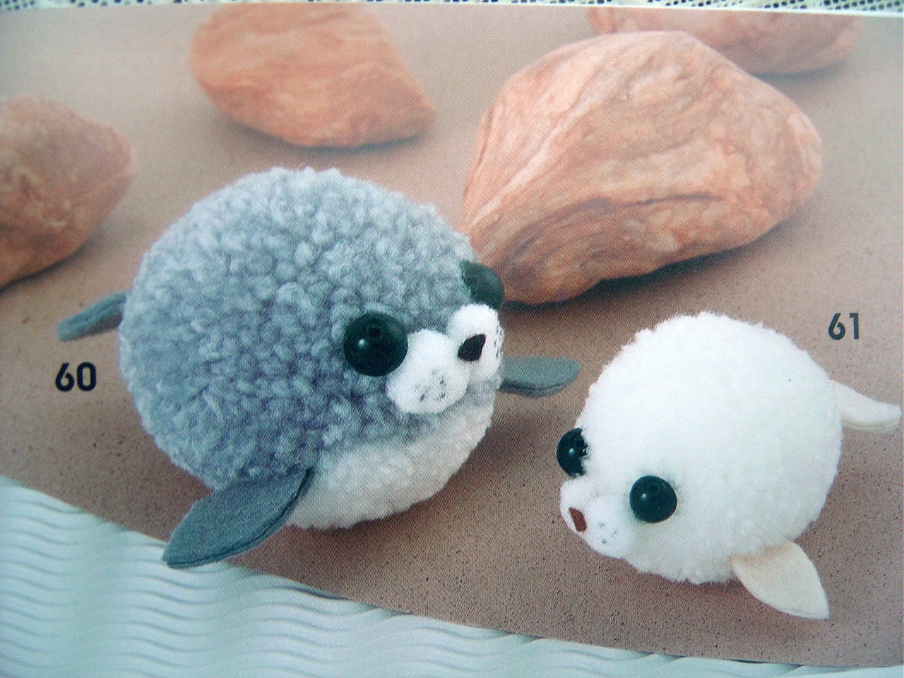 japanese pompom animals