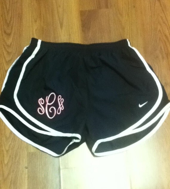 customize shorts nike