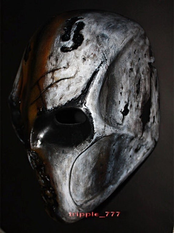 metal army of two masks