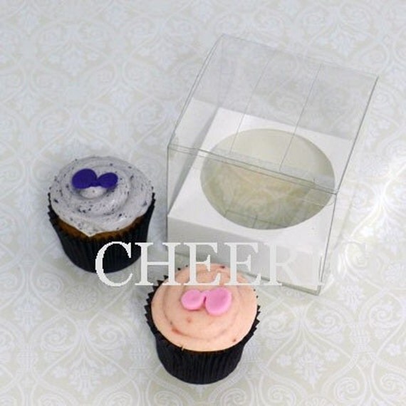 25 units of Clear Cupcake Boxes with Cupcake Insert