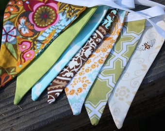 Designer's Choice Warm Neutral Tones Bunting Banner, 7 Medium Flags, Ready to Ship. Earthy Theme.