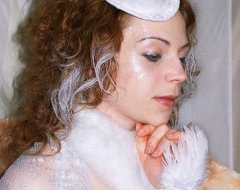 Mini White Velvet and Feathers Top Hat, Burlesque Style.