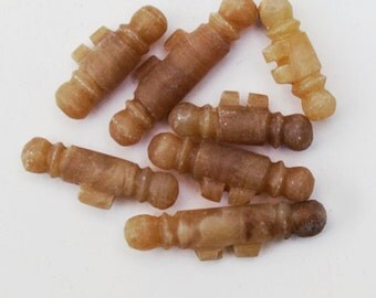 Blonde Onyx Jade Bead: Hand Carved Taweez