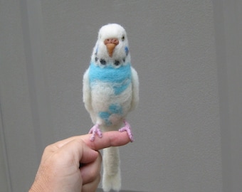 Needle Felted Animal / Handmade Bird Sculpture OOAK/ Lifelike Cute / Life sized / example Parakeet Chirpie/ One of a kind Gift
