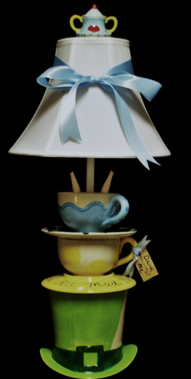 Alice In Wonderland Mad Hatter Tea Party Lamp