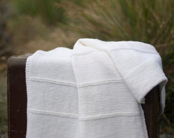 Simple Stripe Baby Blanket Pattern - Baby Cakes by lisaFdesign - Download Now - Pattern PDF