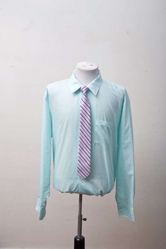 men's seafoam shirt