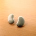 REDUCED - Vintage 1980s grey "bean" earrings - pierced