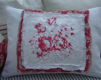 PaRiS French ReD Toile Cottage Shabby Chic CaBBaGe RoSes on White Denim PiLLoW